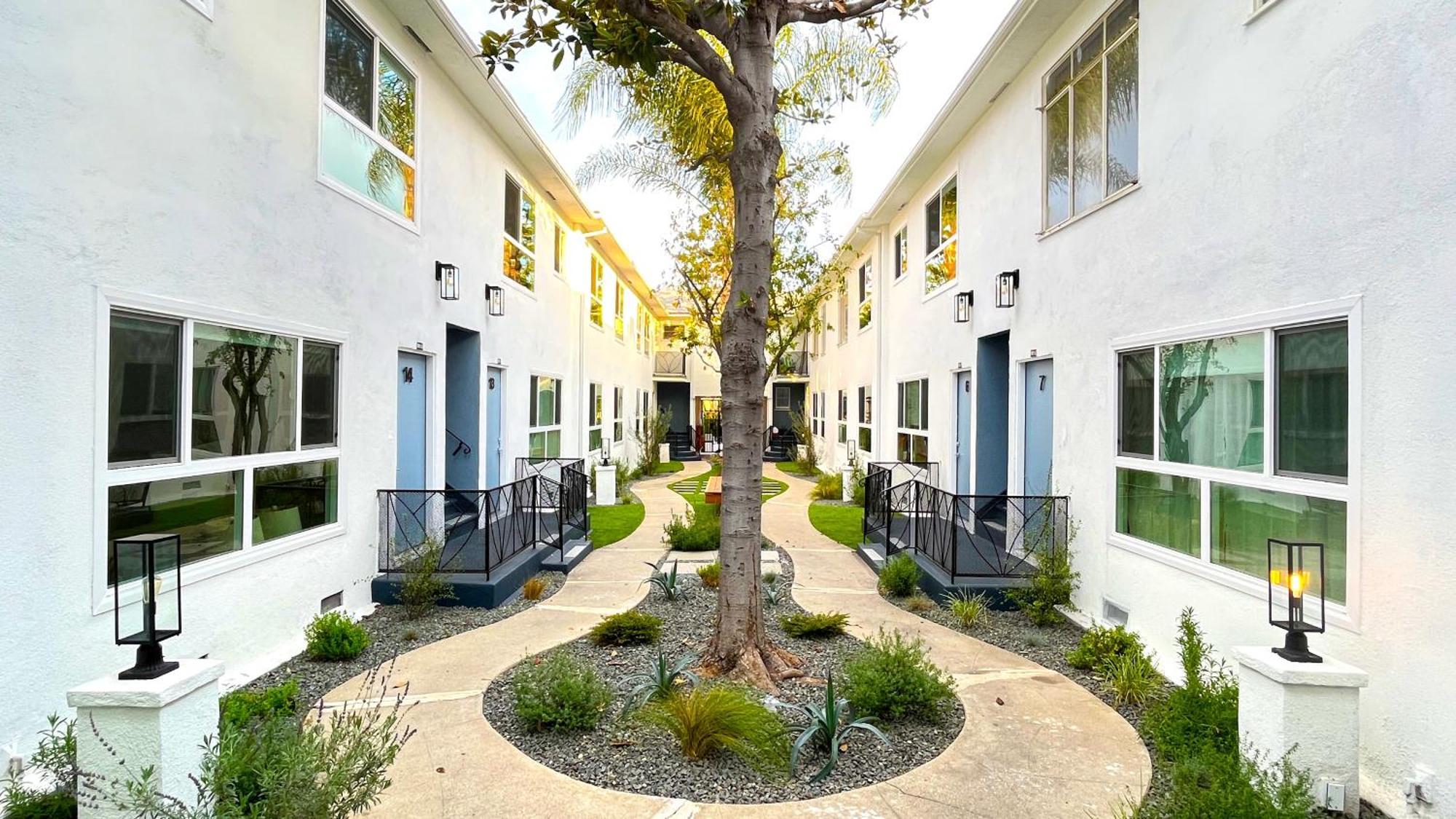 Hollywood/thai Town Courtyard Apartamento Los Ángeles